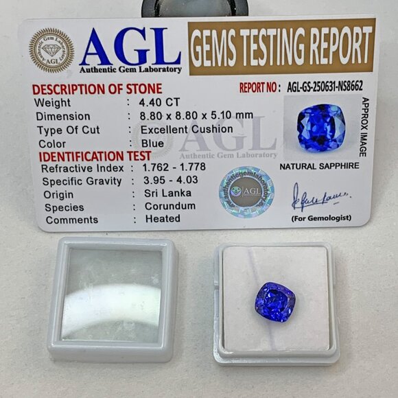 Elegant Blue Sapphire Gemstone Jewelry with certificate - Picture 3 of 13